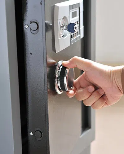 Top Locksmith Services West Palm Beach, FL 561-328-2940 Top Locksmith Services West Palm Beach, FL 561-328-2940